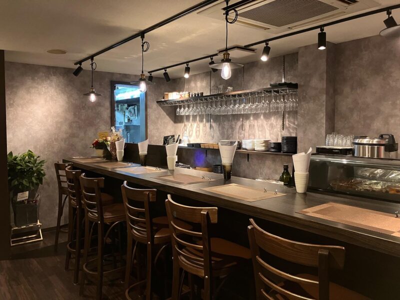 COUNTER SEAT